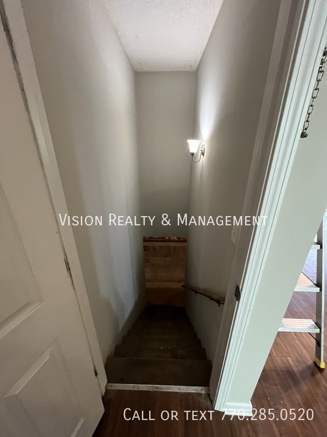 208 Wesley Chapel Rd. property image