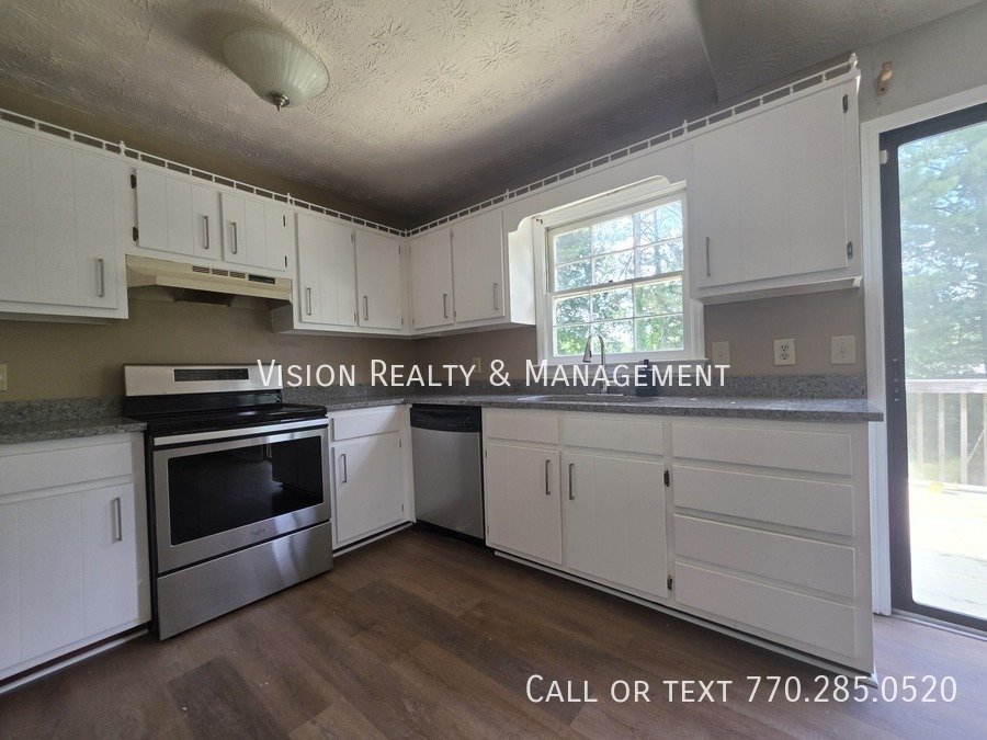 985 S Lassetter Cir property image
