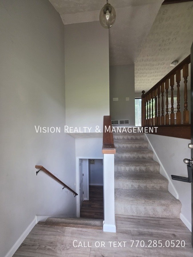 985 S Lassetter Cir property image