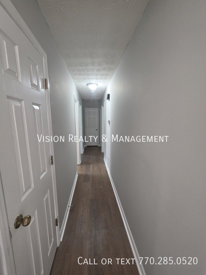 985 S Lassetter Cir property image