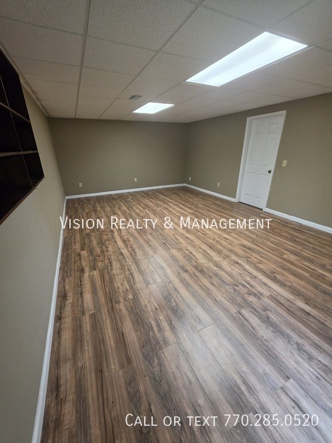 985 S Lassetter Cir property image