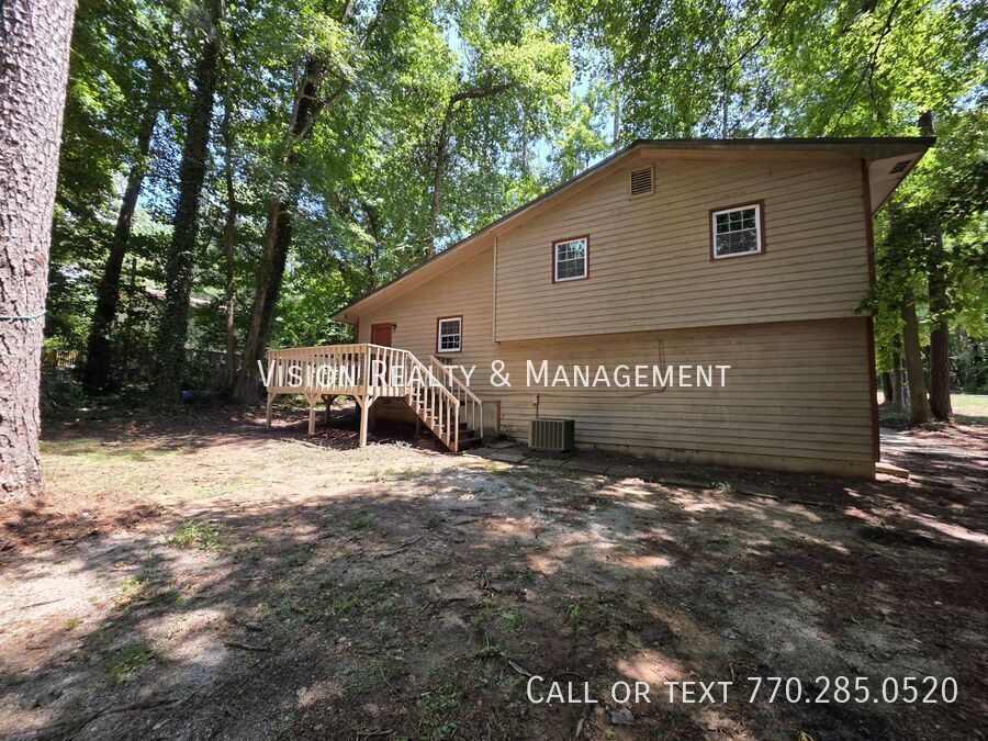 155 Pine Hill Dr. property image