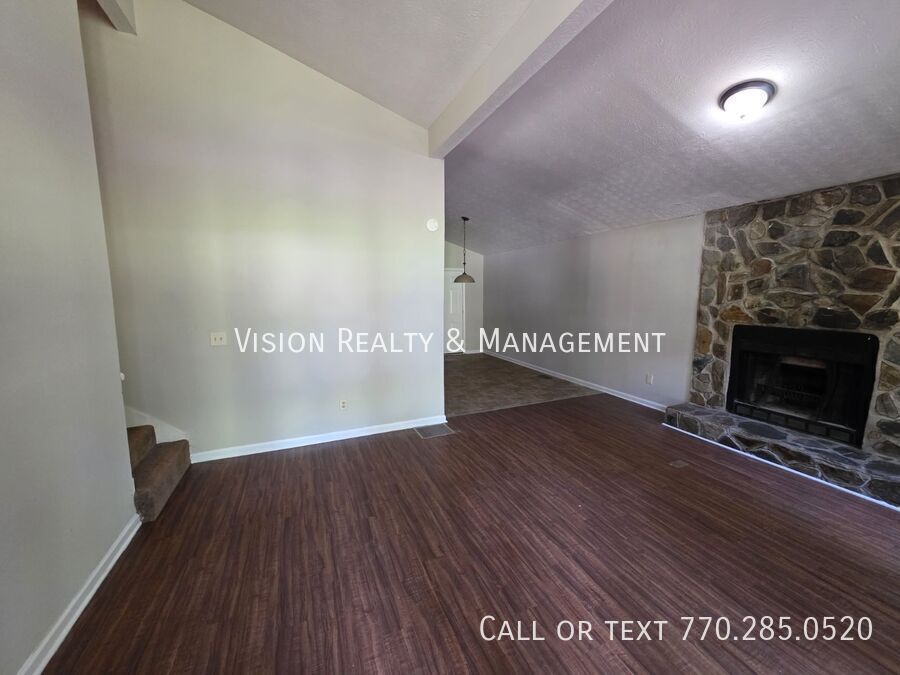 155 Pine Hill Dr. property image