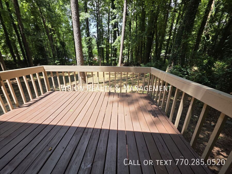 155 Pine Hill Dr. property image