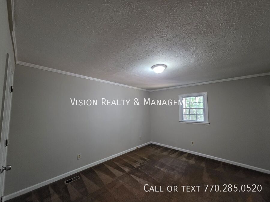 155 Pine Hill Dr. property image