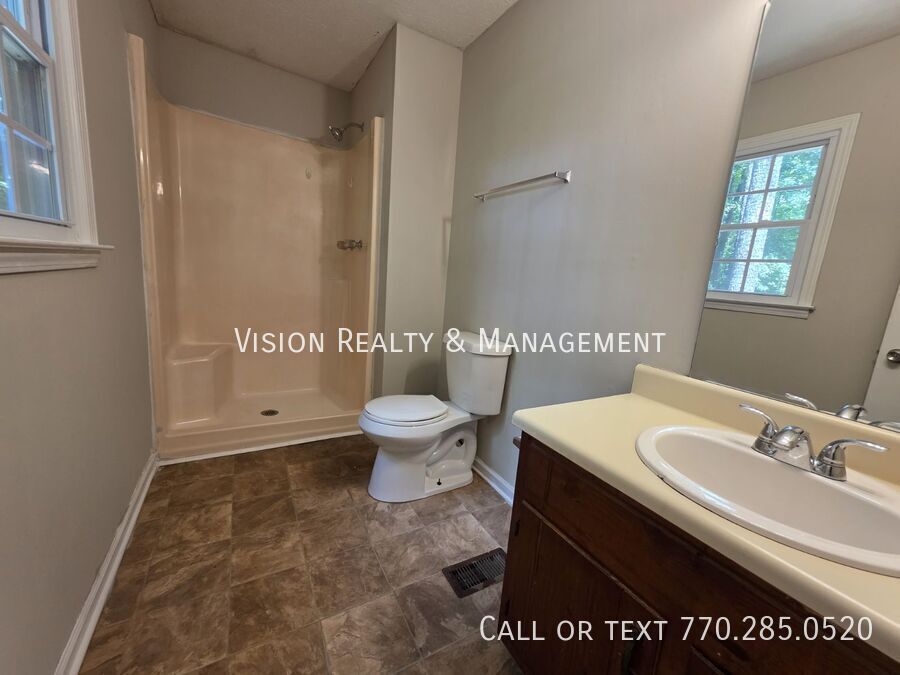 155 Pine Hill Dr. property image