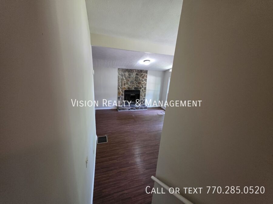 155 Pine Hill Dr. property image