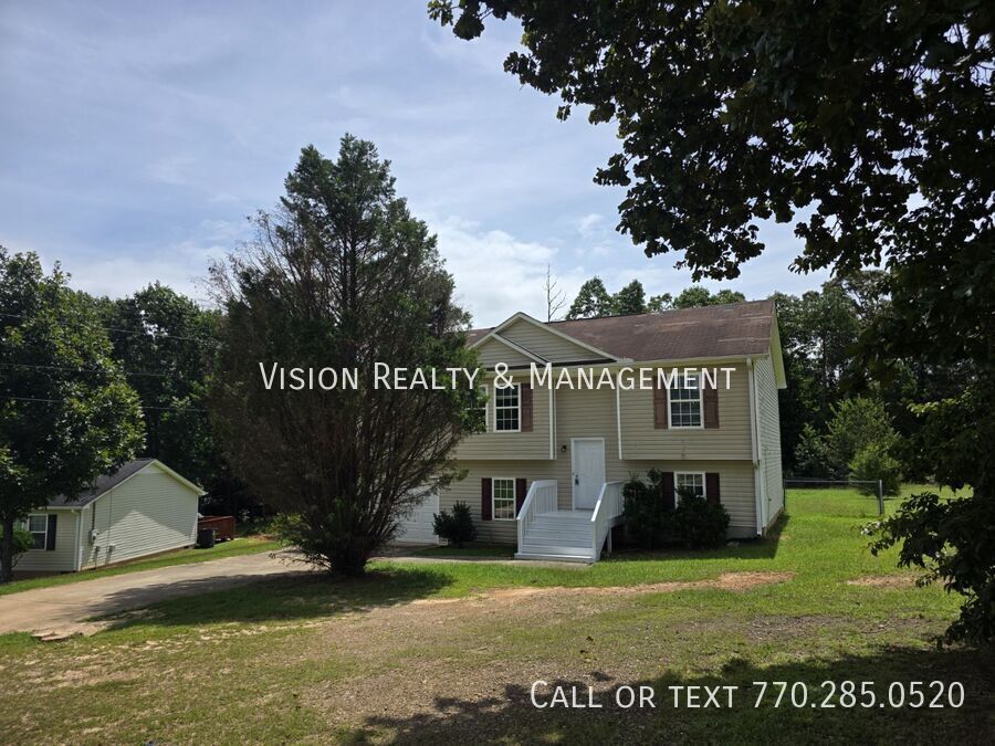 258 Lambert Overlook Cir. property image
