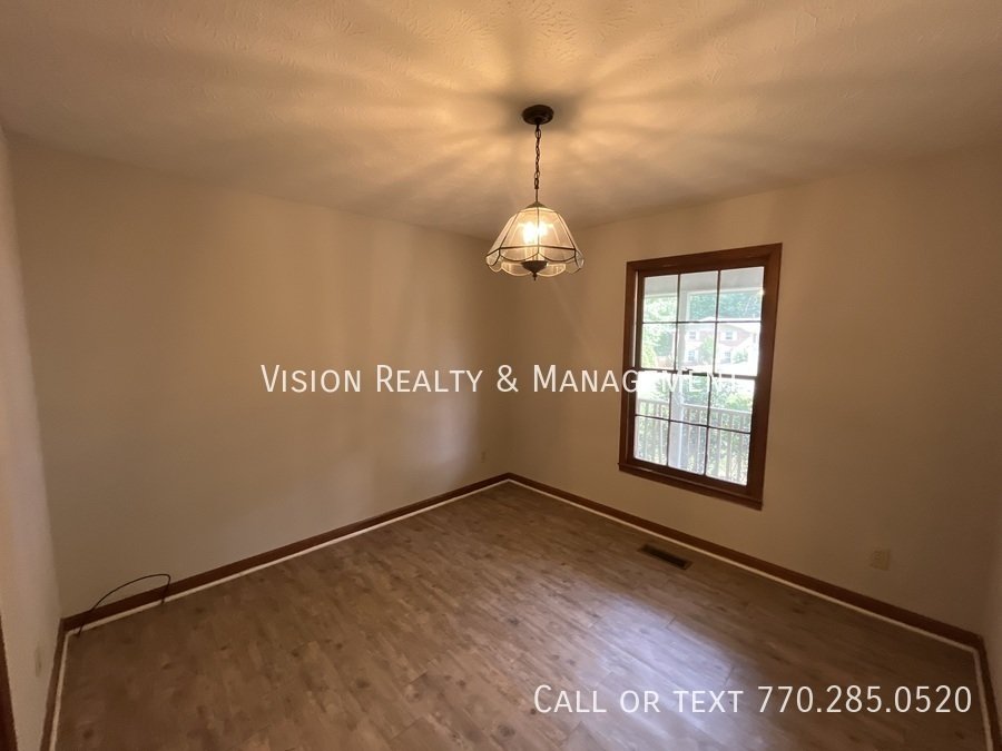 55 South Greenwood Dr property image