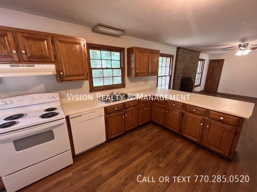 55 South Greenwood Dr property image