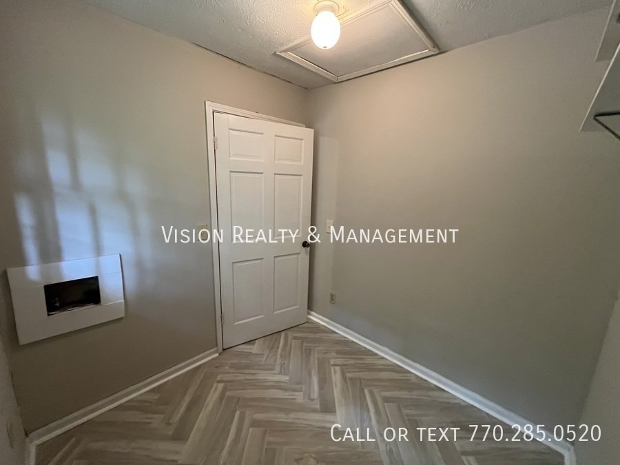 55 South Greenwood Dr property image