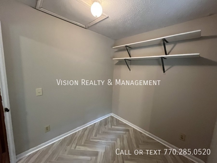 55 South Greenwood Dr property image
