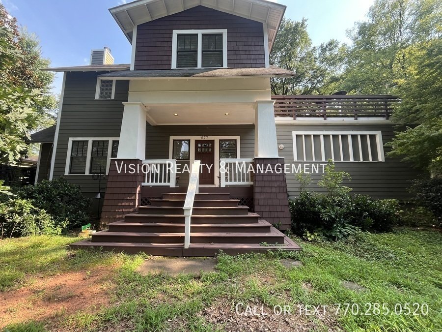 Beautiful 2 BD 2.5 BA property image