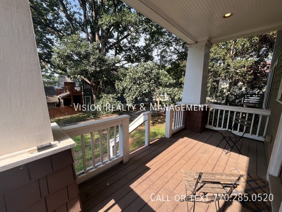 Beautiful 2 BD 2.5 BA property image