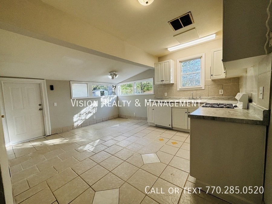 Lovely 4BD/2BA In Carrollton property image