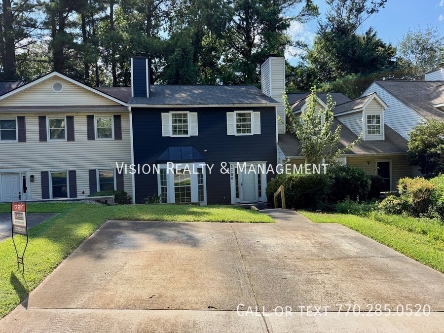 Beautiful 3 BD 2.5 BA Townhome property image