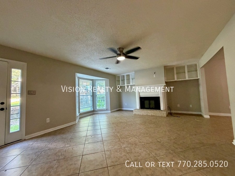 Beautiful 3 BD 2.5 BA Townhome property image