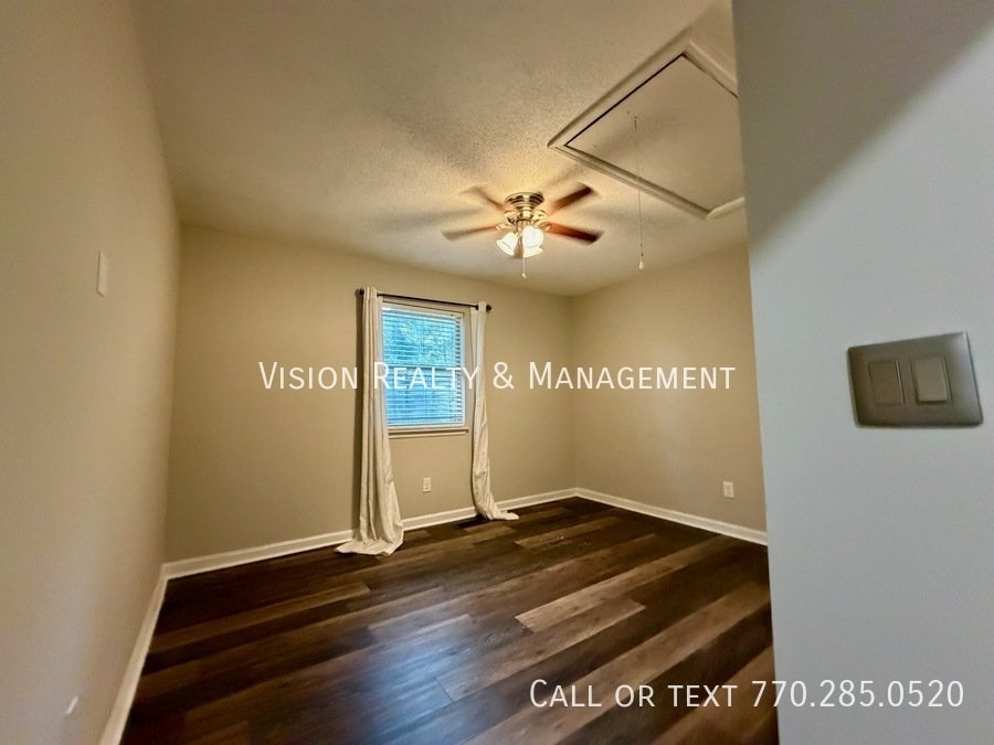 Beautiful 3 BD 2.5 BA Townhome property image
