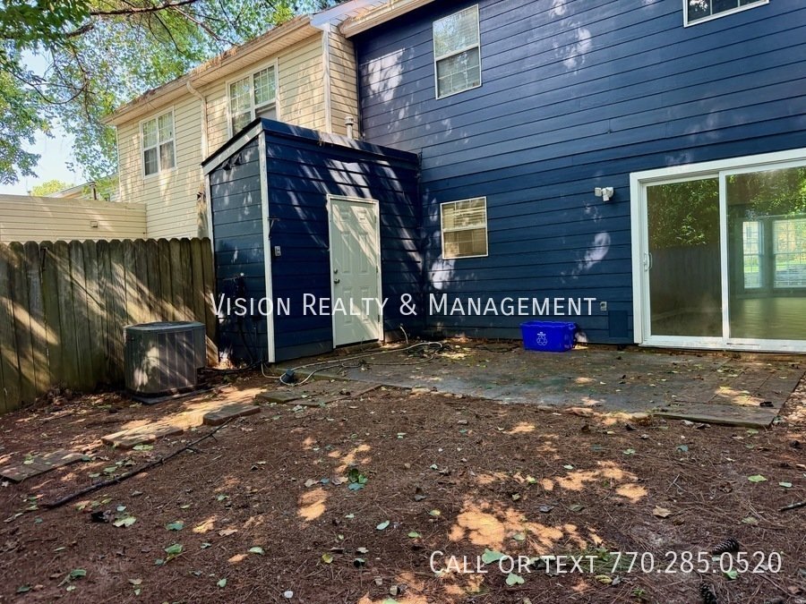 Beautiful 3 BD 2.5 BA Townhome property image