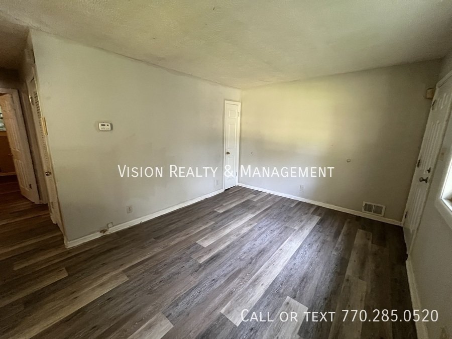 Available now, Move in Ready property image