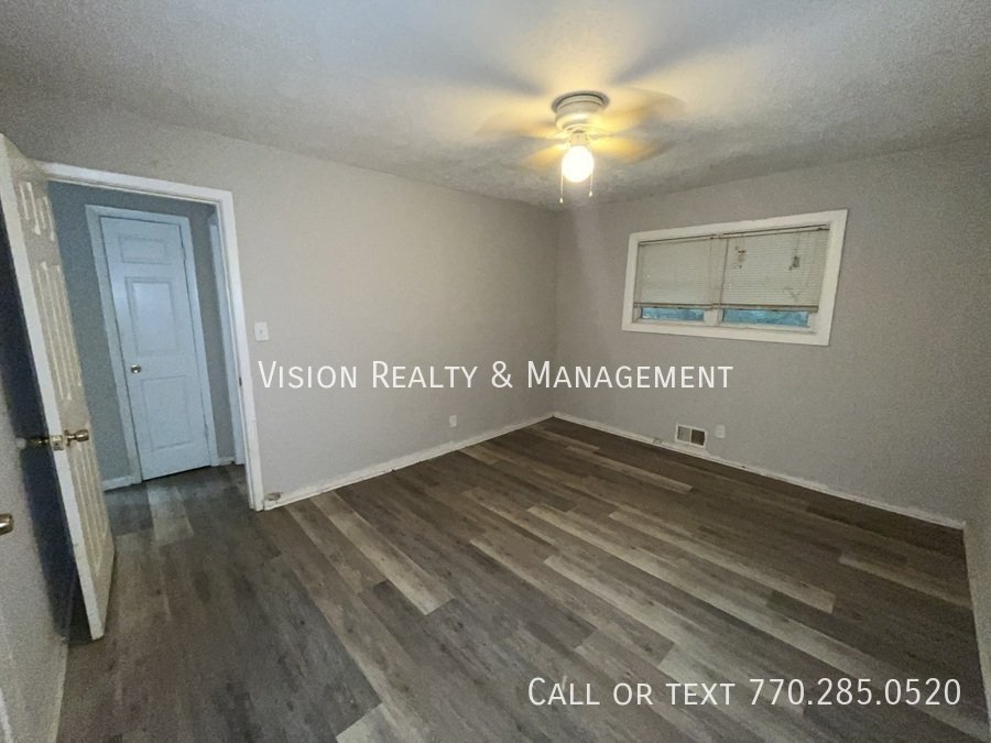 Available now, Move in Ready property image