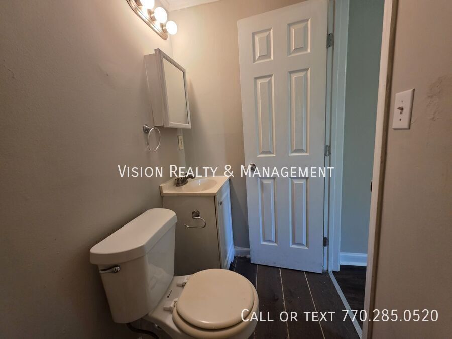 80 Knob Dr property image