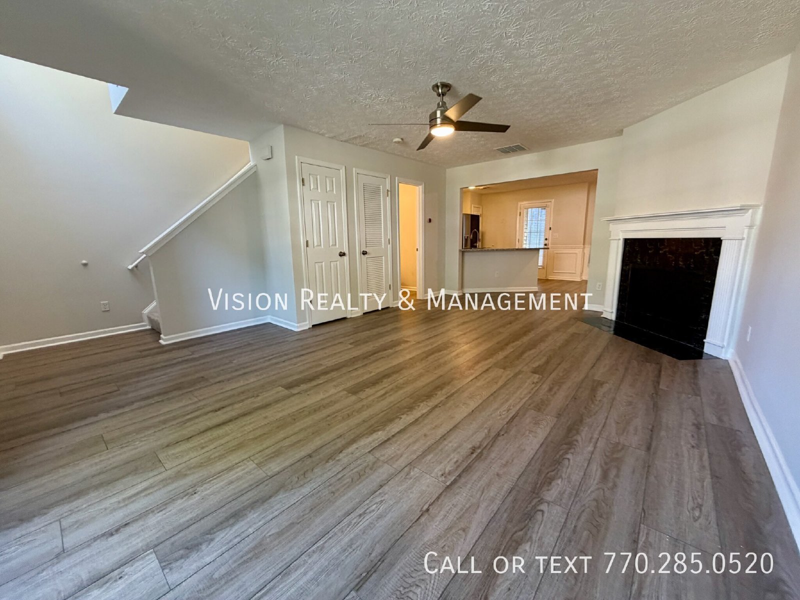Beautiful 2 BD 2 BA Townhome property image