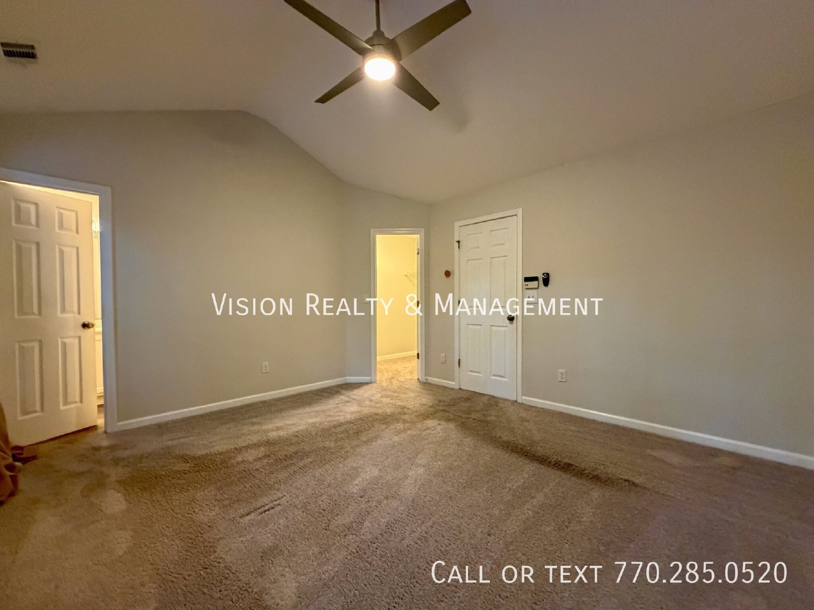 Beautiful 2 BD 2 BA Townhome property image