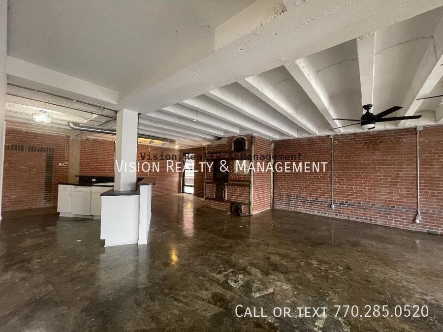 Modern Downtown Loft property image
