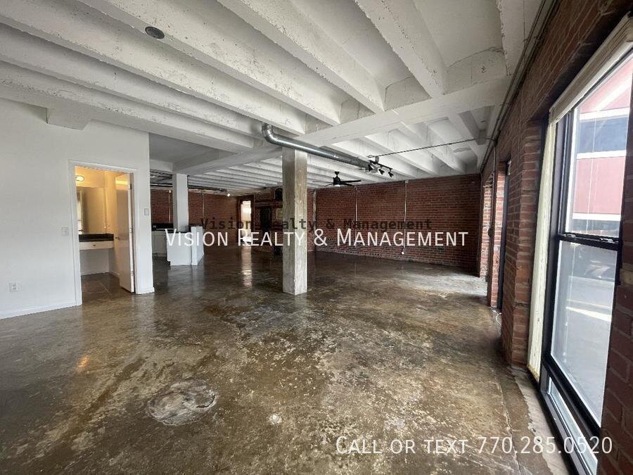 Modern Downtown Loft property image