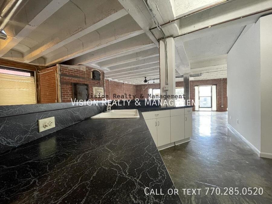 Modern Downtown Loft property image