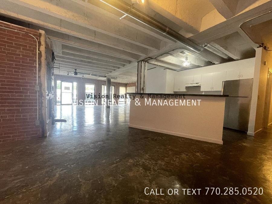 Modern Downtown Loft property image
