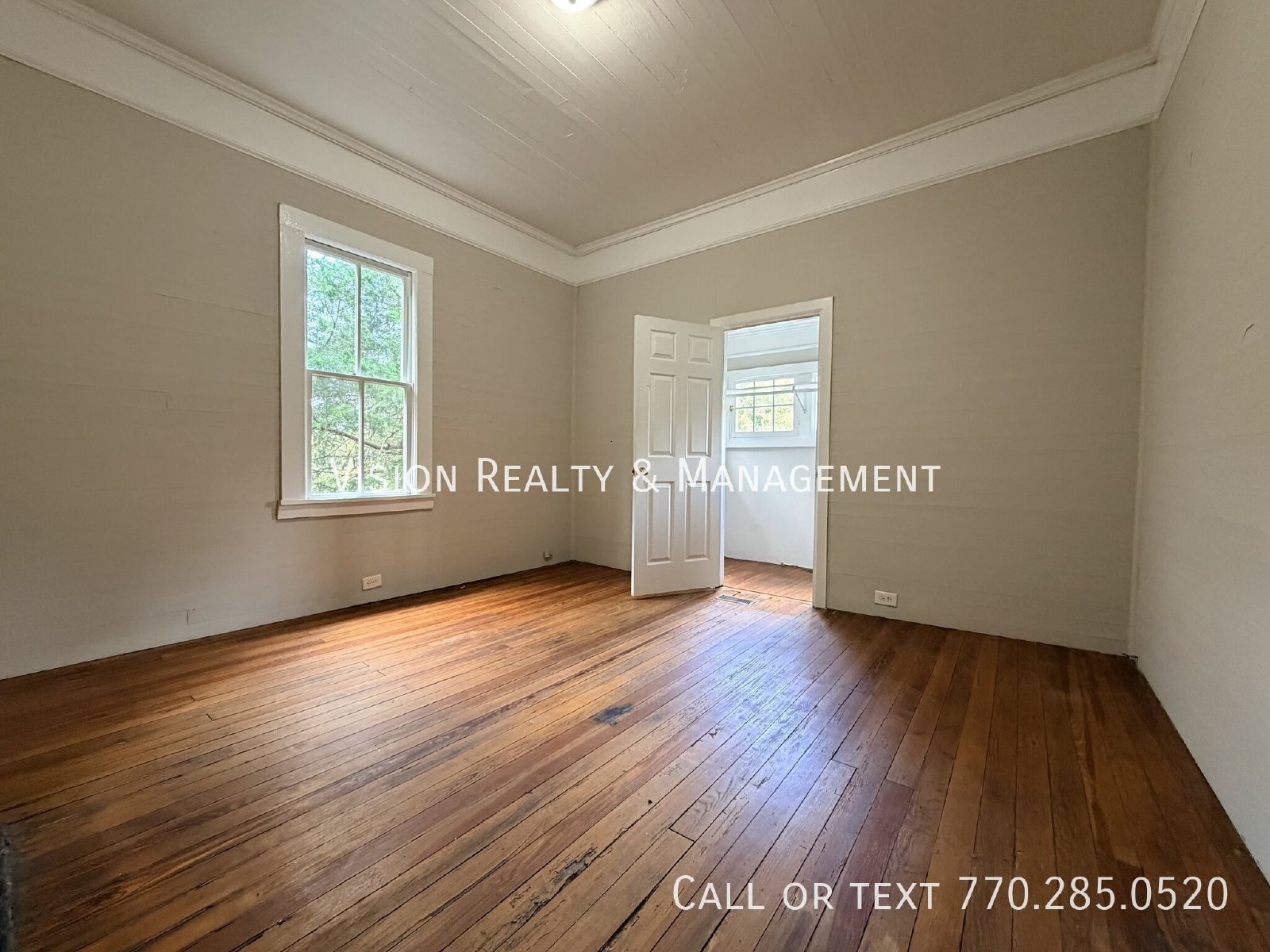 617 Spring St property image