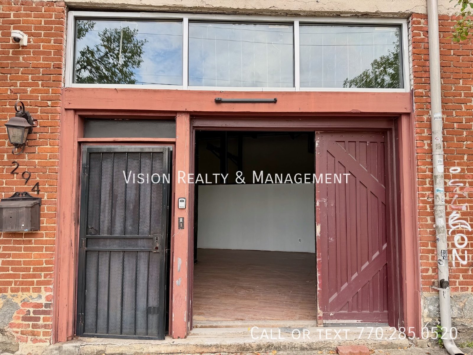 299 Peters St SW property image