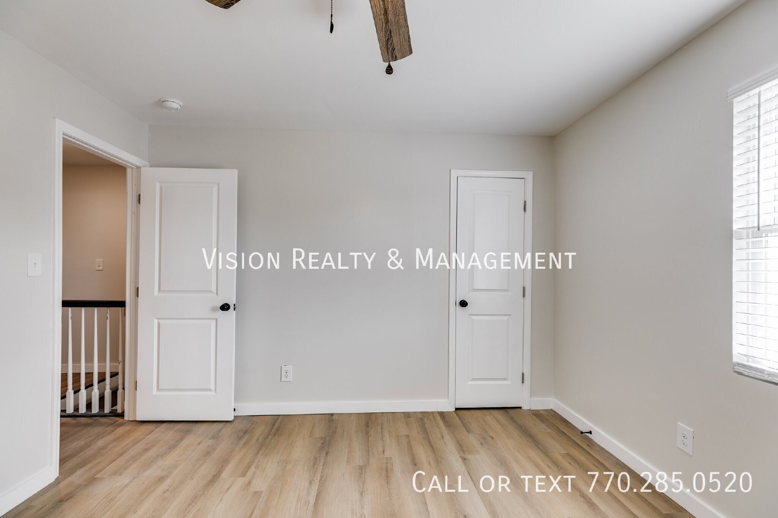 2 Bedroom 1.5 Bathroom inside Bremen property image