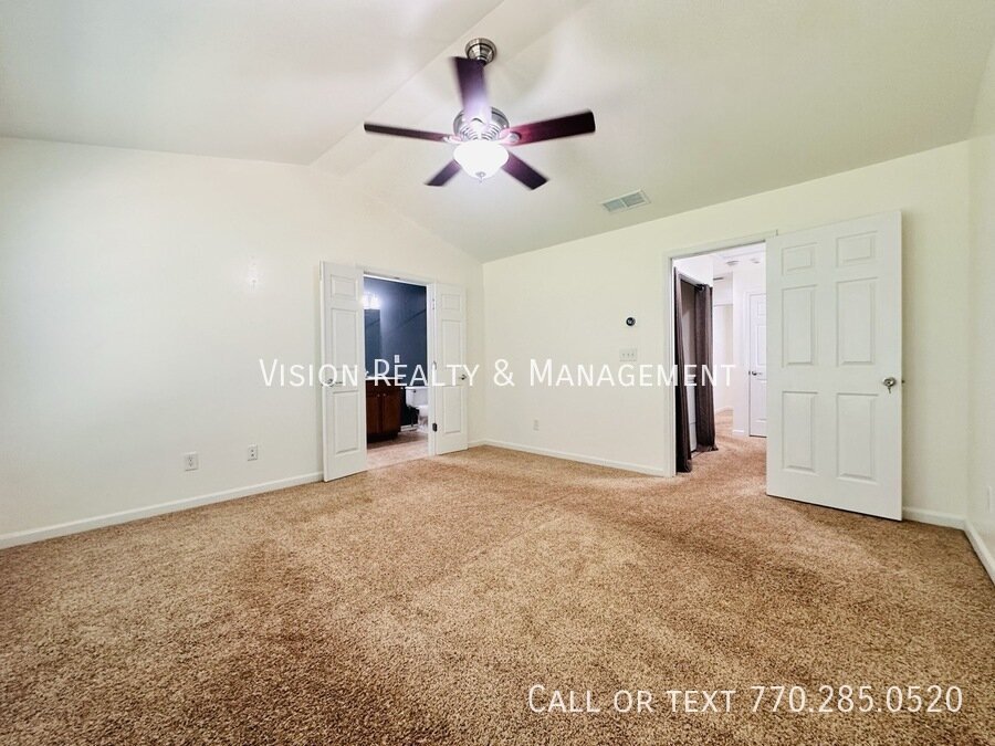 Beautiful 3 BD 2.5 BA Townhome property image