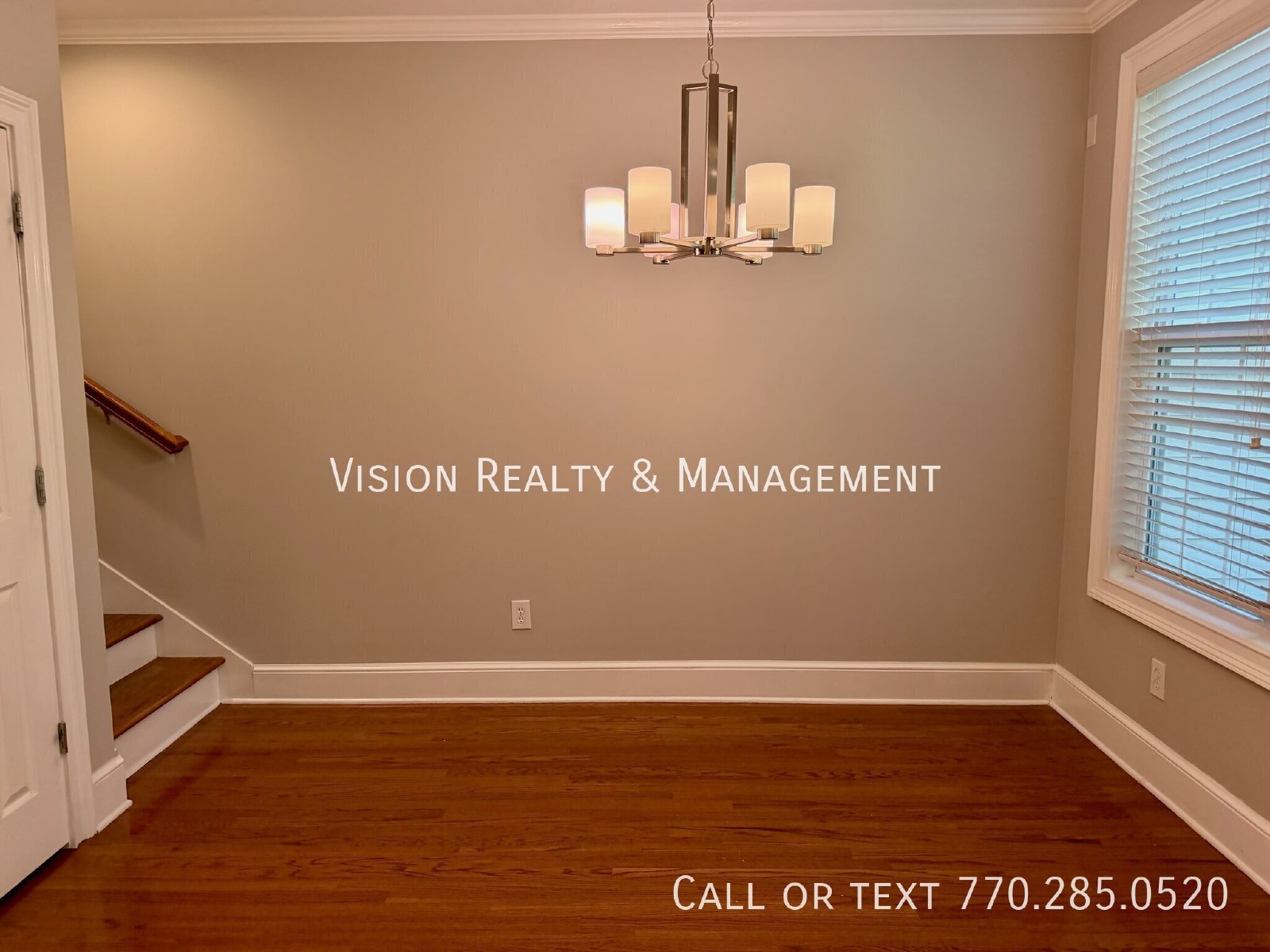 Luxury Townhome in Gate Community! property image