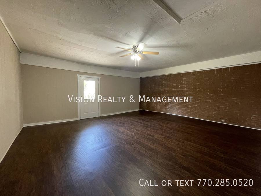 30 Castlegate Cir. property image