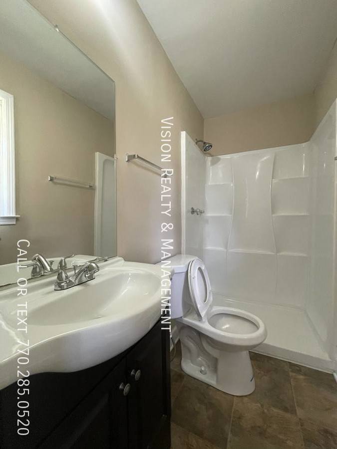30 Castlegate Cir. property image