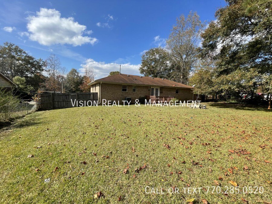 30 Castlegate Cir. property image