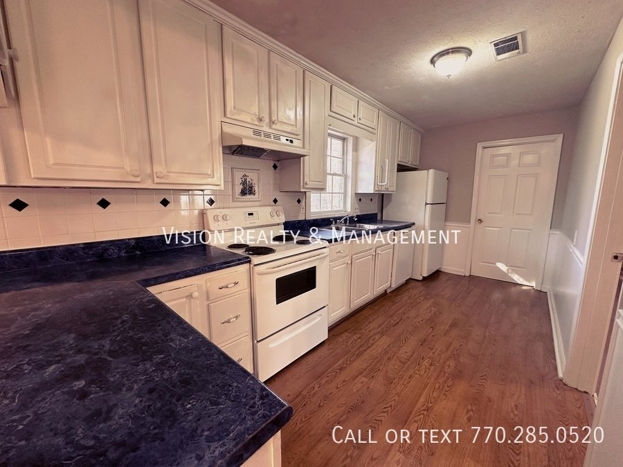 95 Castlegate Cir property image
