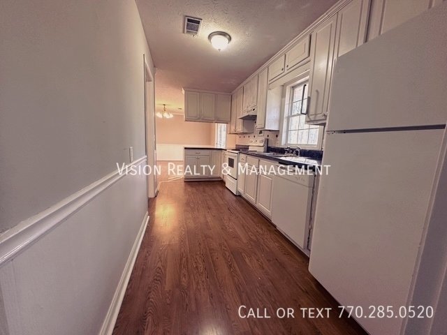 95 Castlegate Cir property image